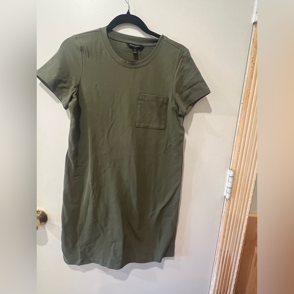 NWOT Banana Republic Olive Green Dress